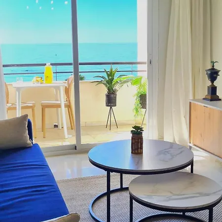 Spectacular Frontbeach Old Town La Rada Apartamento *